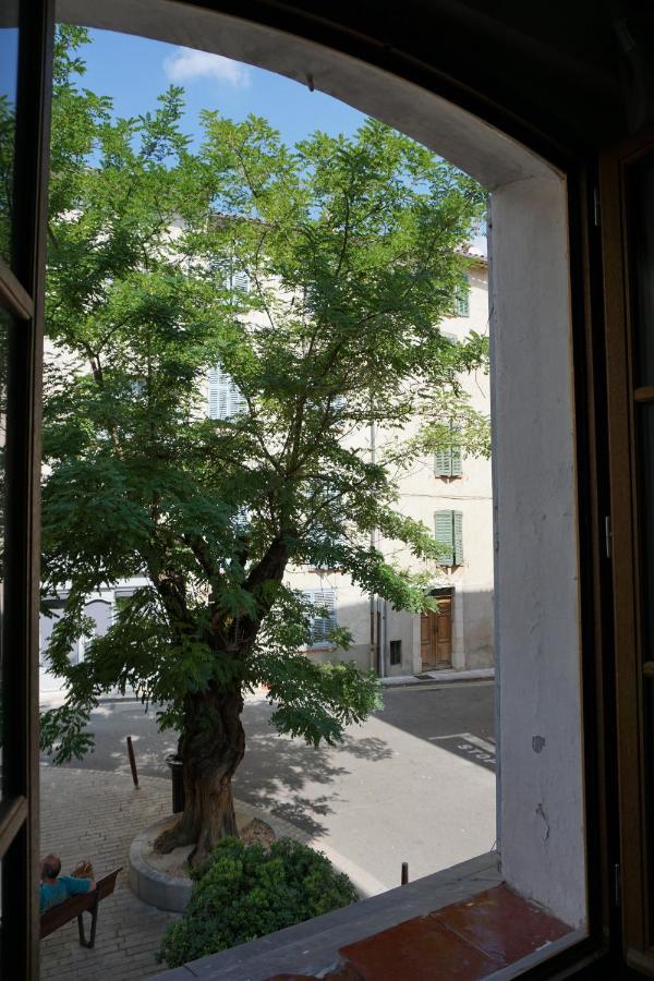 La Maison Des Artistes Διαμέρισμα Cotignac Εξωτερικό φωτογραφία